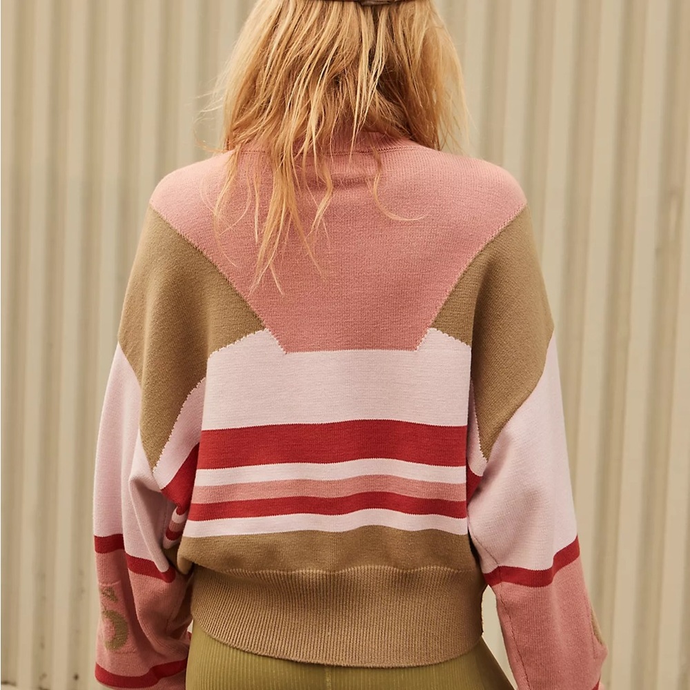 One Teaspoon Color-Block Reactive Sweater Pink Small - Picture 2 of 8